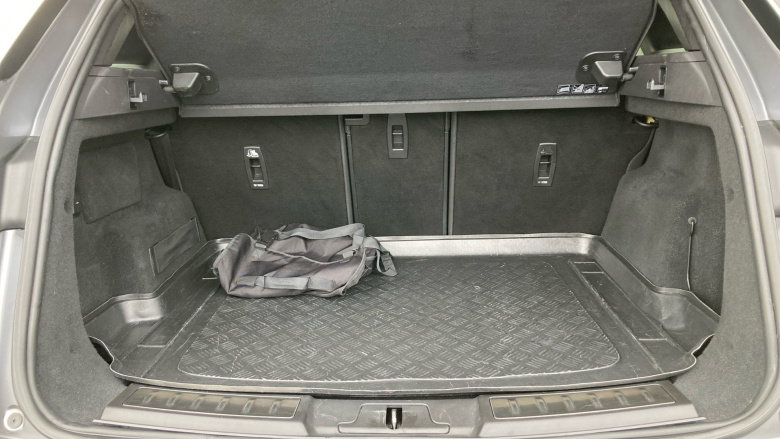 Land Rover Range Rover Evoque 1.5 P300e R-Dynamic SE 5dr Auto Hatchback